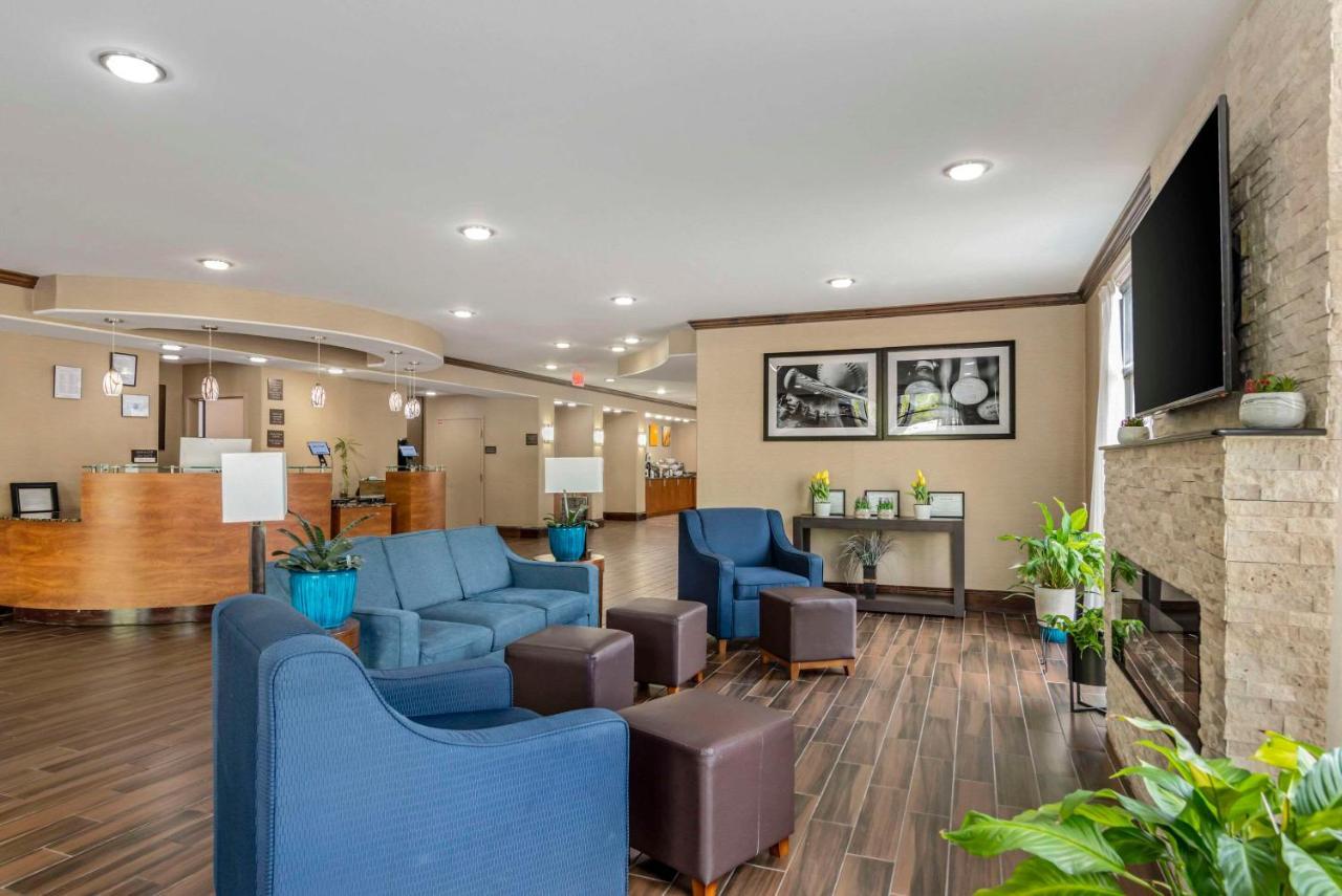 Comfort Suites At Kennesaw State University מראה חיצוני תמונה